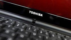Toshiba'nın ikiye bölünme planı reddedildi