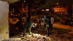 Kolombiya'da polise yönelik bombalı saldırı: 1 ölü 18 yaralı