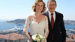 Yazar Orhan Pamuk evlendi