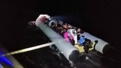Datça’da 21 göçmen yakalandı