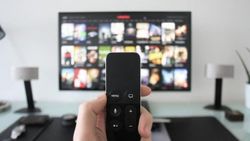  Bugün televizyonda neler var?