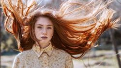 Gönül Dağı'nın Meryem'i dekolteli gelinlik giydi, güzellliğiyle sosyal medyayı salladı! 'Rıfat'ı kaybettin'