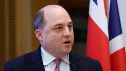 İngiltere Savunma Bakanı'ndan Rusya-Ukrayna Savaşı açıklaması