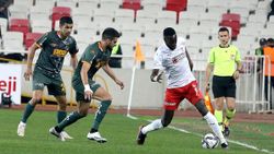 Sivasspor, evinde Alanya'yı tek golle geçti