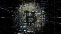 Bitcoin 33 bin 542 dolara düştü