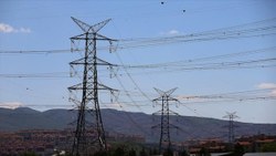Nisanda Türkiye'nin elektrik tüketimi yüzde 0,6 arttı