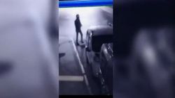 Sancaktepe’de husumetlisinin aracını kundakladı