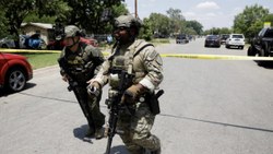 ABD'ki okul saldırısında ölen 21 kişinin yakınları: Polis geç davrandı