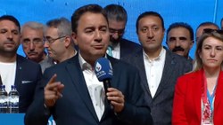 Ali Babacan: Sınır ötesi operasyonlarında tüm partiler bilgilendirilmeli