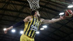 Basketbol Süper Ligi'nde ilk finalist Fenerbahçe