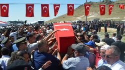 Afyonkarahisar şehit Cüneyt Taşyürek’i uğurladı