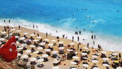 Turizm geliri geçen yılın aynı çeyreğine göre yüzde 190,2 arttı