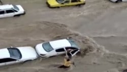 İran'daki sel felaketinde can kaybı artıyor