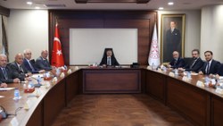 Nureddin Nebati, Ankara Ticaret Odası ile bir araya geldi