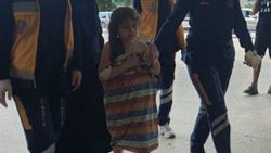 Bursa'da ateşin üzerine düşen küçük kızın sırtı yandı