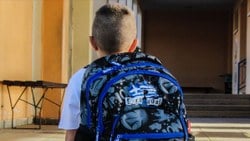 Uzmanlar uyardı: Çocukların okul çantası, ağırlıklarının yüzde 10'unu geçmemeli