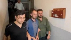 Samsun'da silahlı saldırı şüphelisi çatıdan çatıya geçerken yakalandı