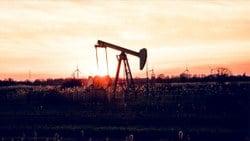 Brent petrolün varil fiyatı 91,35 dolar seviyesinde