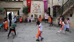 Gaziantep'teki Oyun ve Oyuncak Müzesi'nde 50 bin çocuk geleneksel oyunları öğreniyor 