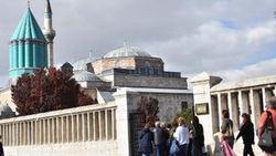 Konya'da Şeb-i Arus törenlerine yoğun ilgi