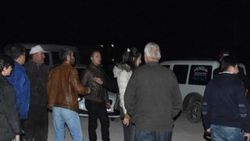 Konya'da evlerine taş yağan mahalleli taş ocağını bastı