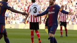 Barcelona yenilmezlik serisini sürdürdü