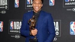 NBA'de sezonun MVP'si Giannis Antetokounmpo