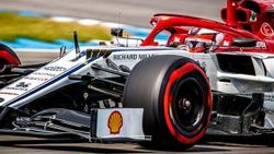 Raikkonen ve Giovinazzi ilk 10'un dışında kaldı