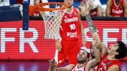 Milliler Tunus'u da devirdi
