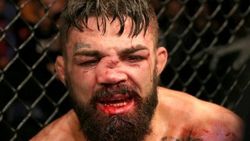 Vicente Luque, Mike Perry'nin burnunu kırdı