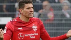 Mario Gomez 3 kez VAR'a takıldı