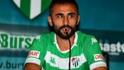 Bursaspor'da Selçuk Şahin ıslıklandı