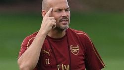 Ljungberg: Mesut çok çok iyi bir futbolcu