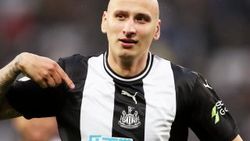 Jonjo Shelvey'den sosyal medya isyanı
