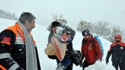 Hamile kadın için 30 saatlik kurtarma çalışması yapıldı