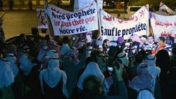 Kuveyt'te Charlie Hebdo protestosu