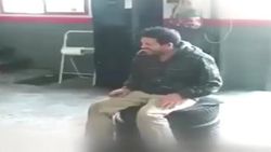 Tekerleğin içine hava yastığı koyan genç havaya uçtu