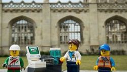 Cambridge Üniversitesi lego profesörü arıyor