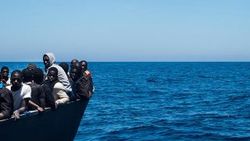 Libya sahillerinde 1047 göçmen kurtarıldı