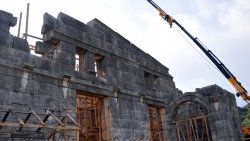 Antalya'da bakanlık ödemeyi kesince müze yarım kaldı.