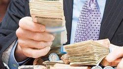 Ekvador'dan bir ilk: Azami maaş uygulaması başlıyor