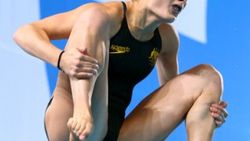 Maddison Keeney dünyanın en kötü atlayışı yaptı İZLE