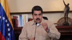 Venezuela Devlet Başkanı: ABD darbe kalkışması ilan etti
