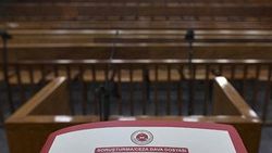 FETÖ'yle mücadele İzmir'de de sürüyor