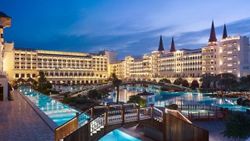 Mardan Palace Hotel yeniden satışta
