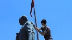 Mardin'de Atatürk heykeline bakım yapıldı