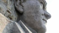 İzmir'deki Atatürk Maskı'nın altına eğitim merkezi yapıldı