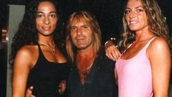 Ünlü İtalyan playboy yatakta hayatını kaybetti