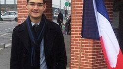 Müslüman olan Fransız siyasetçiye parti linci