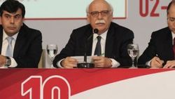 Zorunlu din dersi kabul edildi